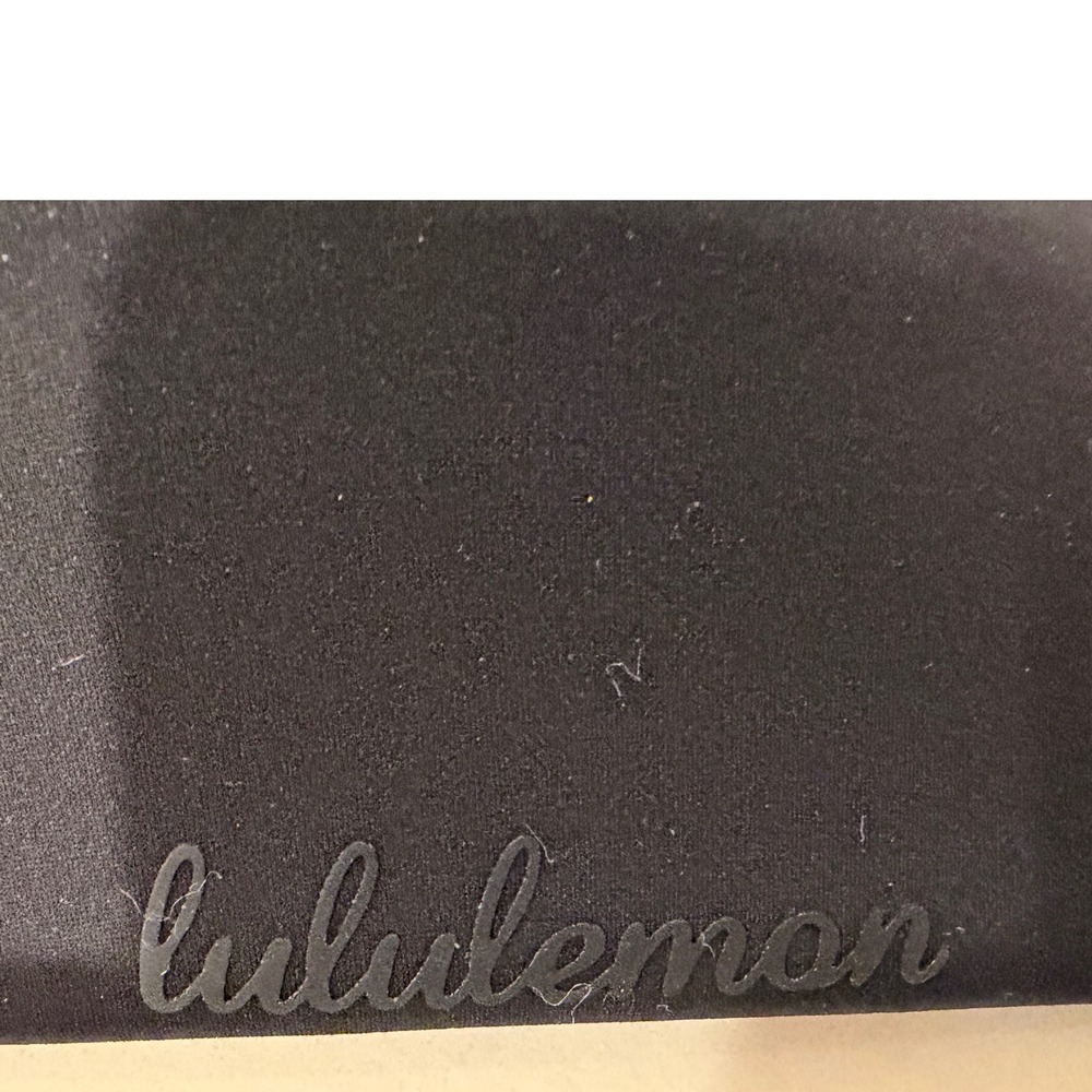 Lululemon Like a Cloud Bra Light Support Black – 36D – Adjustable Straps – NWOT - Picture 2 of 8
